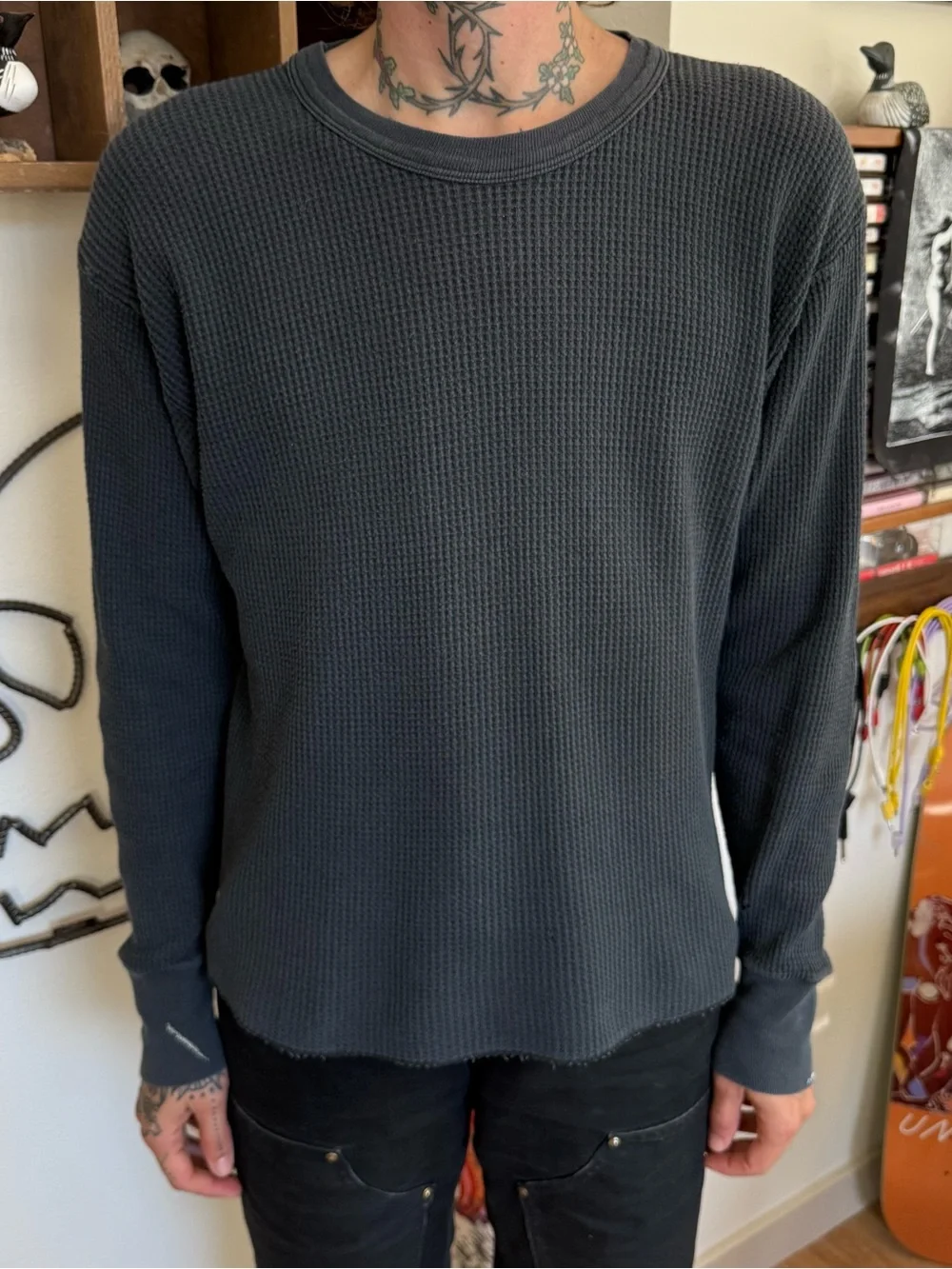 💀 SOLD 💀 Vintage 90s Y2K Faded Black Waffle Thermal Grunge Skater Streetwear ~ L